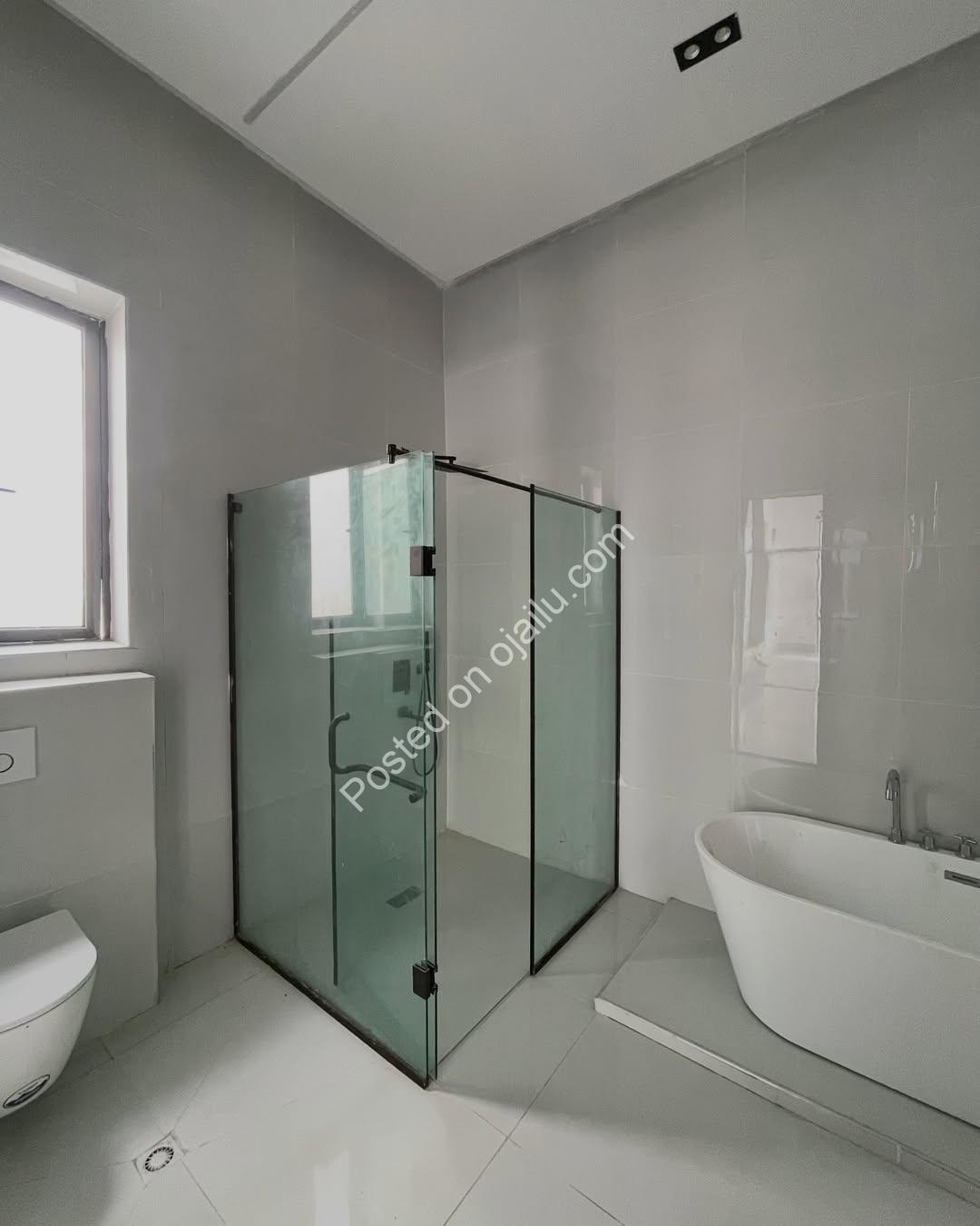 Your Next Level: 5BR Ready in Ajah – N250M
