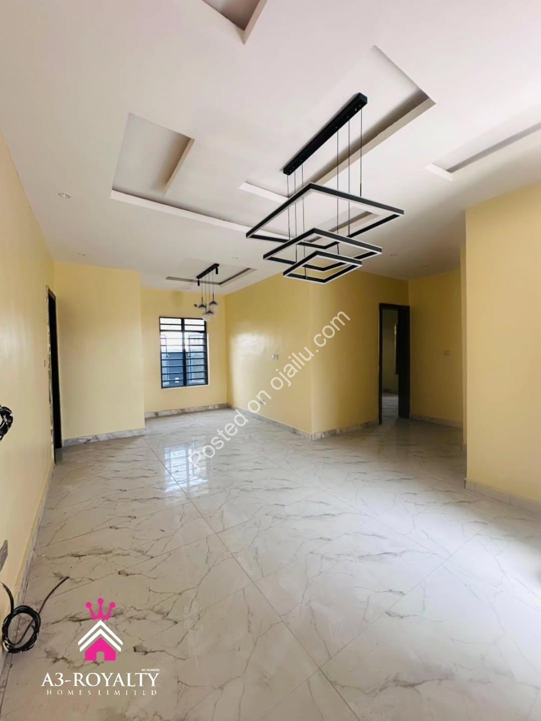 Move-In Ready Luxury 1/2BDR Apartments in Gated Estate