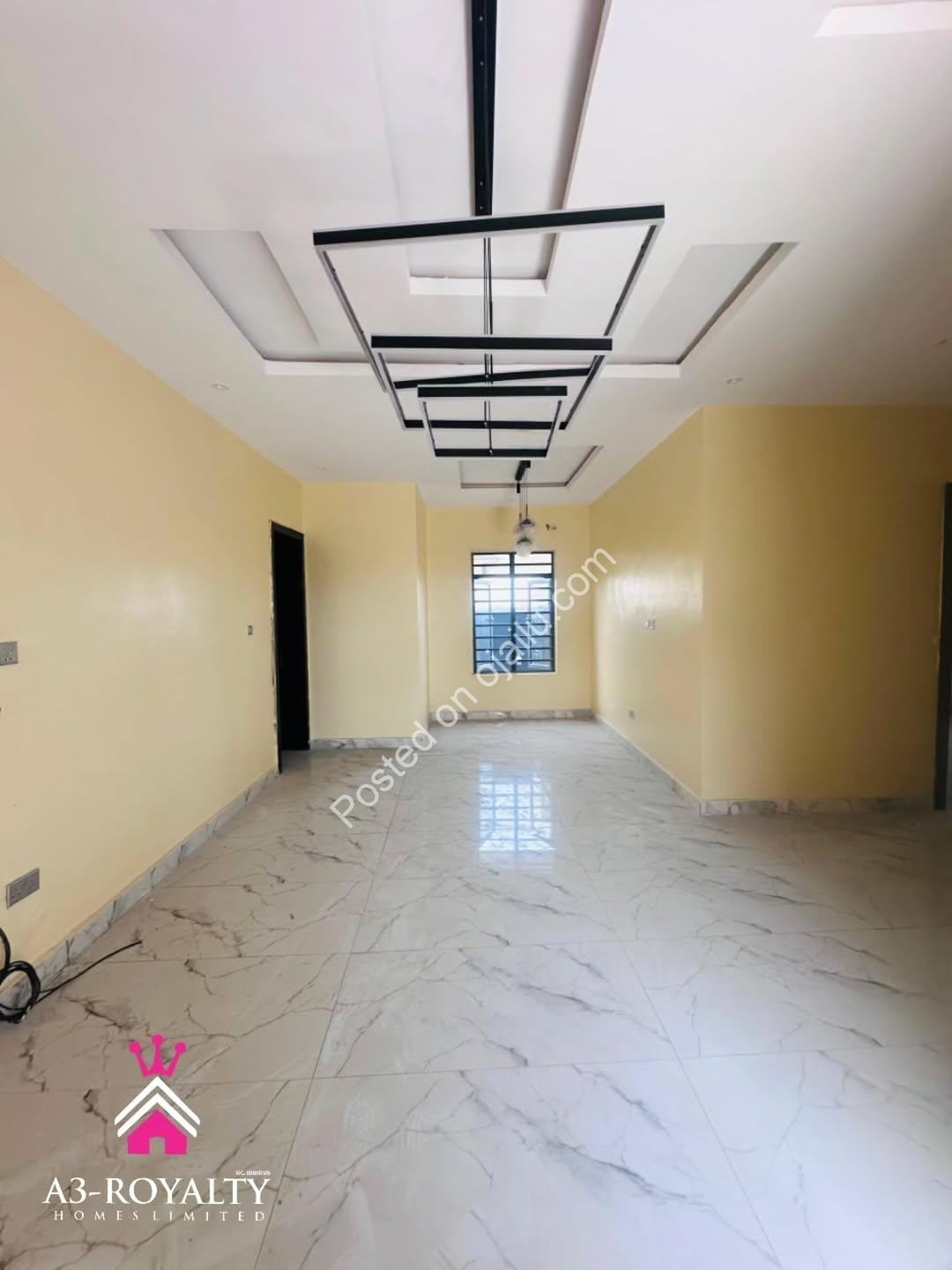 Move-In Ready Luxury 1/2BDR Apartments in Gated Estate