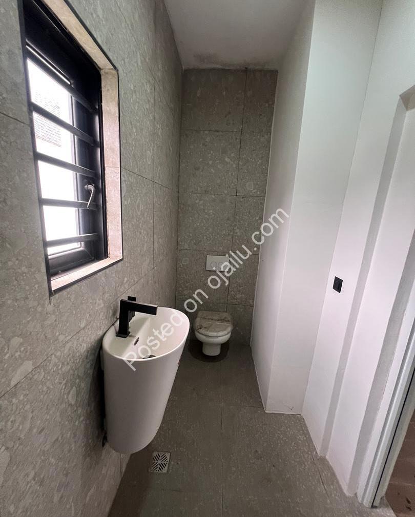 Ensuite Elegance: 2-Bed Gem in Agungi, Lekki