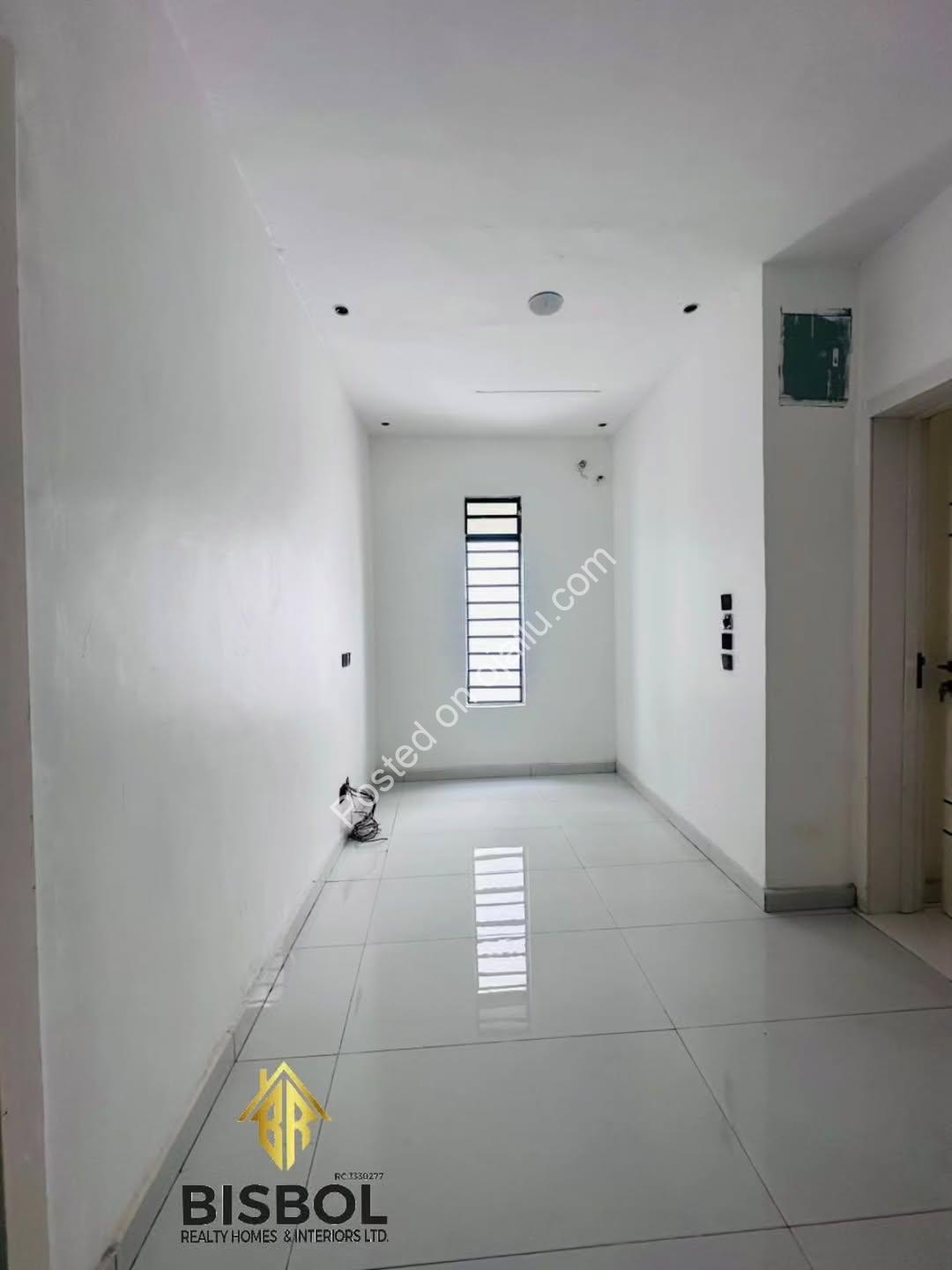 Move-In Ready 4-Bed Duplex in Gated Lekki Estate