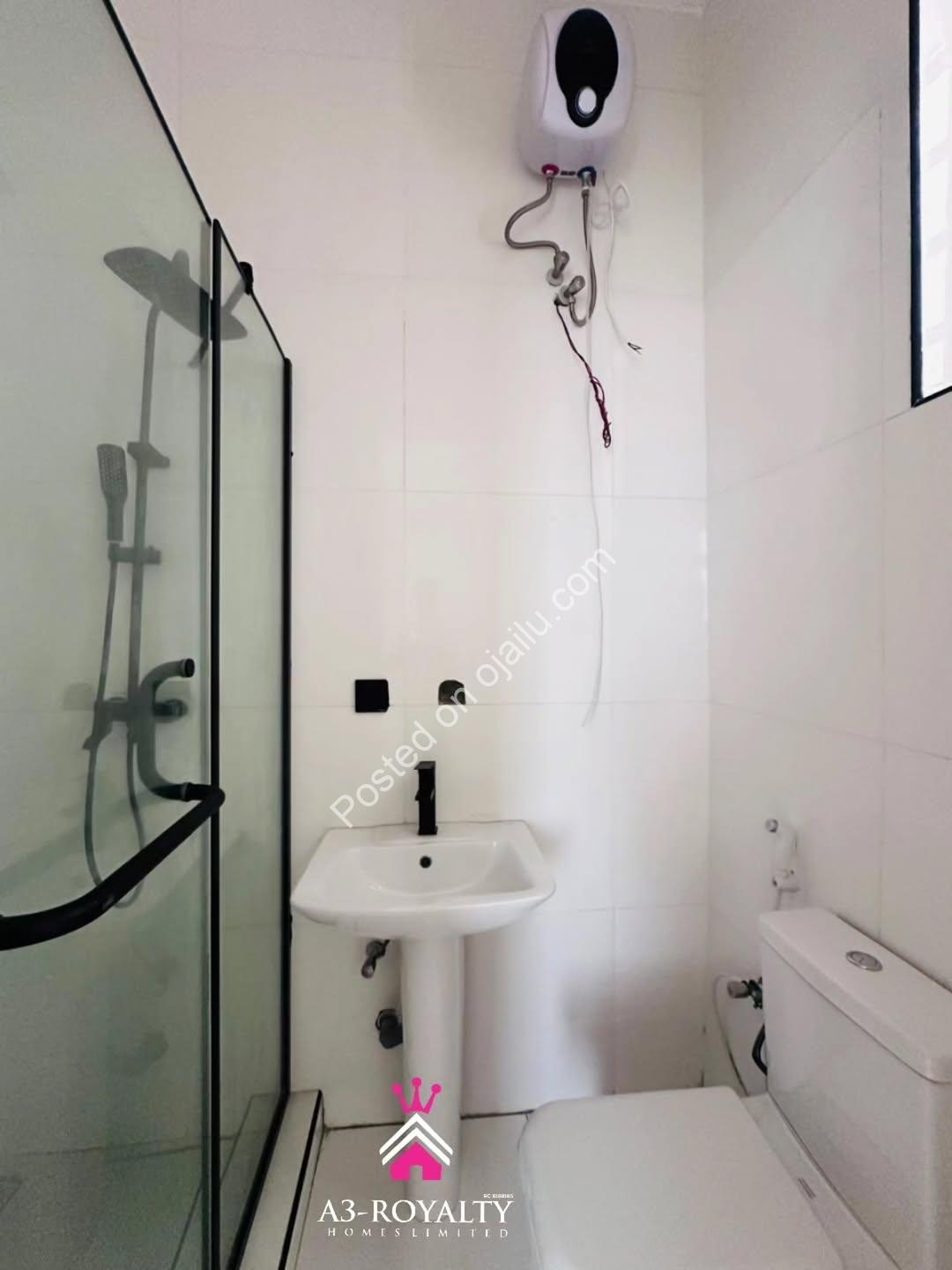 Move-In Ready 4-Bed Duplex in Gated Ajah Estate