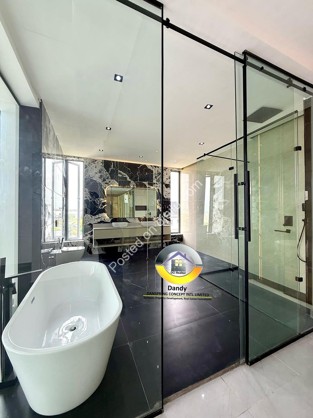 Cinema & Pool: Modern 5-Bed Dublex in Ikate