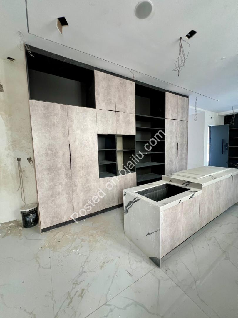 Lekki’s Ultimate Smart Estate: Cinema, Pool & Rooftop Views