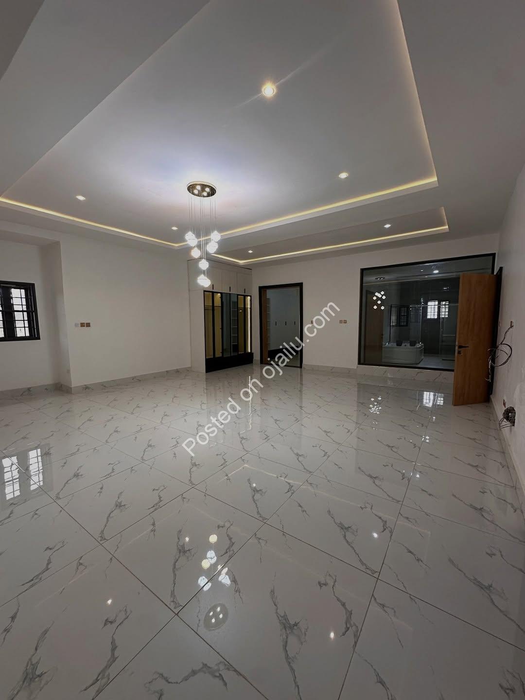 Gwarinpa’s Finest: 7-Bed Smart Home + Pool & BQ