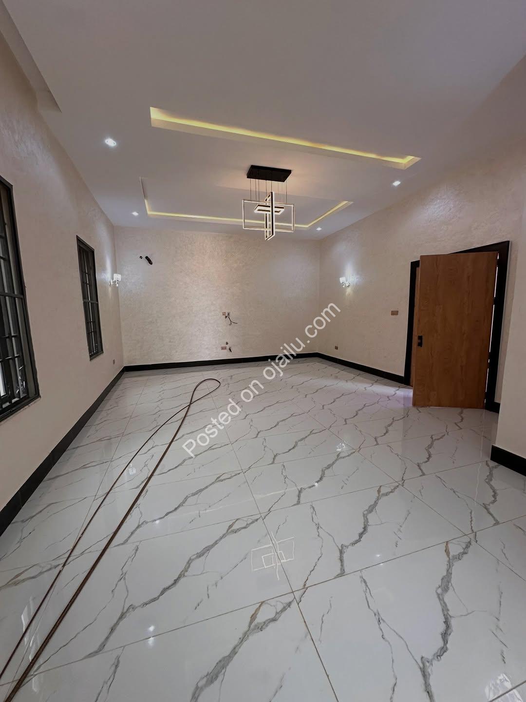 Gwarinpa’s Finest: 7-Bed Smart Home + Pool & BQ