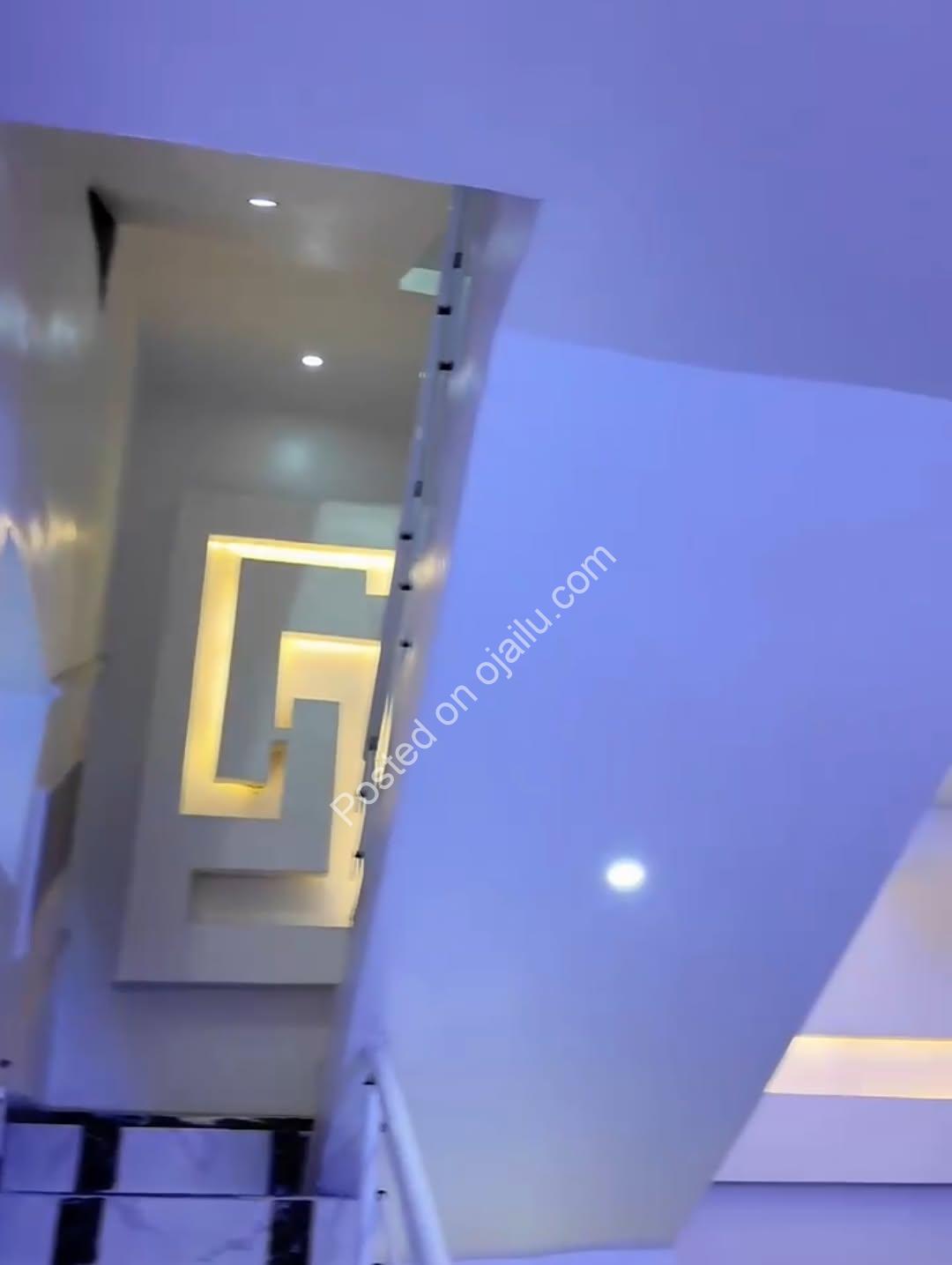 Sangotedo Stunner: 6-Bed + Penthouse, CofO in View