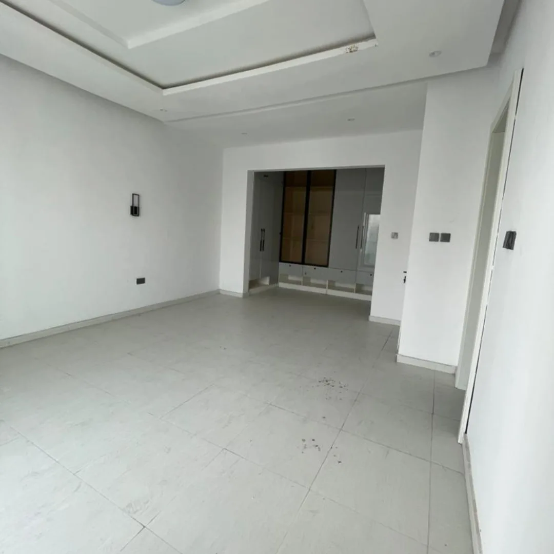 Brand New 4BR Terrace Duplex + BQ in Orchid Lekki | 13M