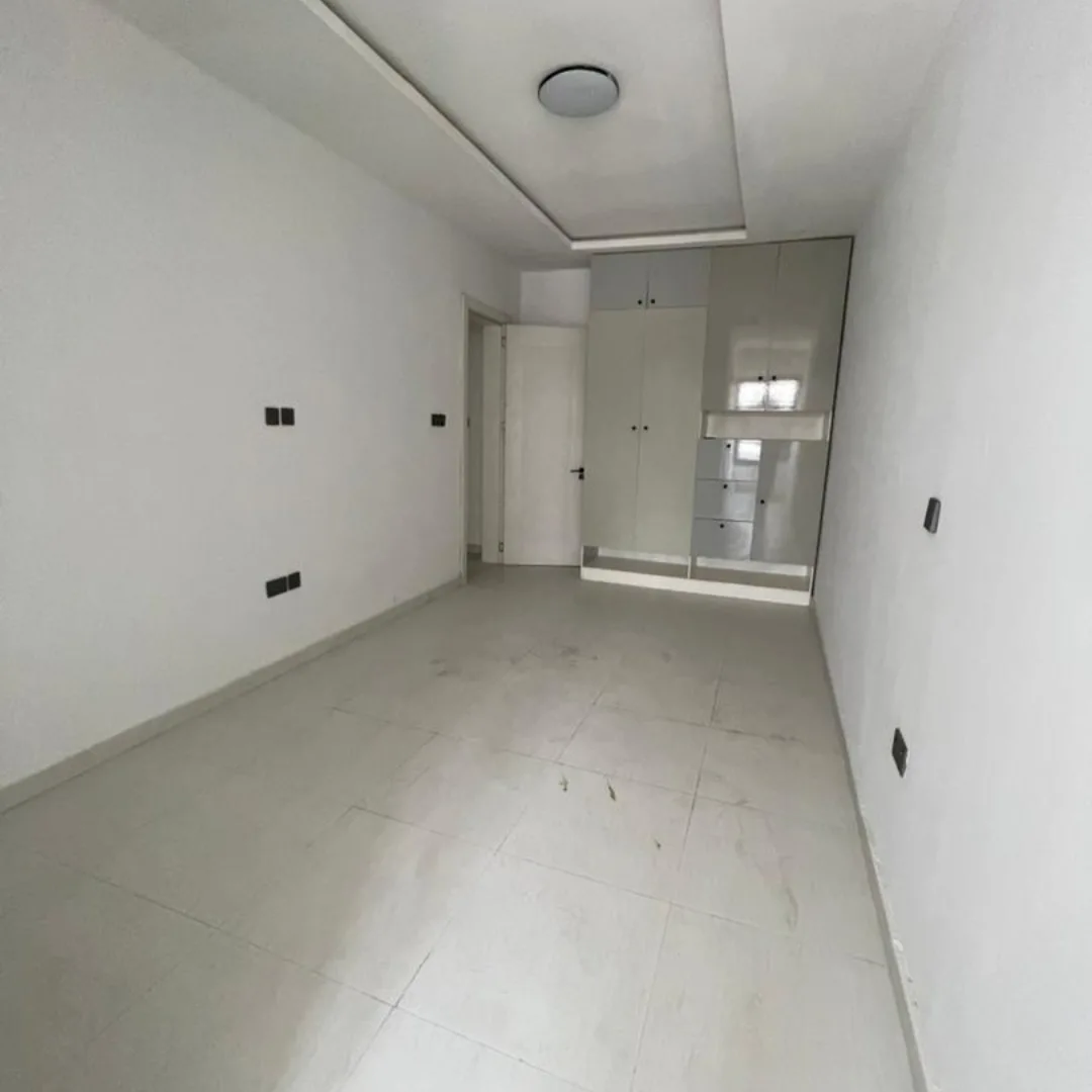 Brand New 4BR Terrace Duplex + BQ in Orchid Lekki | 13M