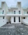 4-Bed Detached Duplex: Move-In Ready Perfection