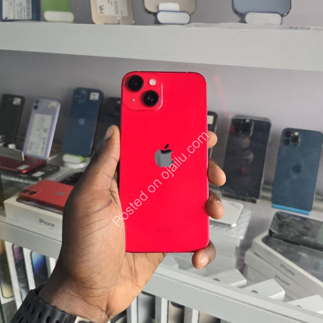 ₦560K! iPhone 14 Red, 128GB, UK Used, 89% Battery: Free Pouch + Privacy Guard