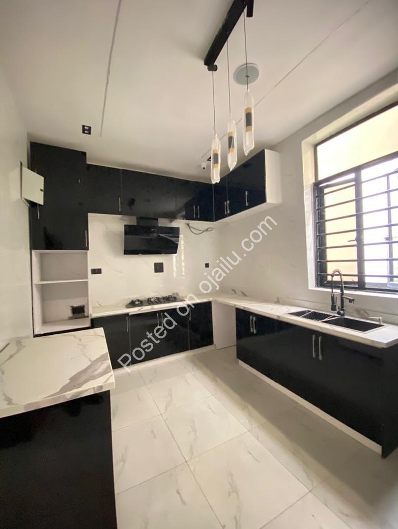 Brand New 4-Bed Stunner in Sangotedo