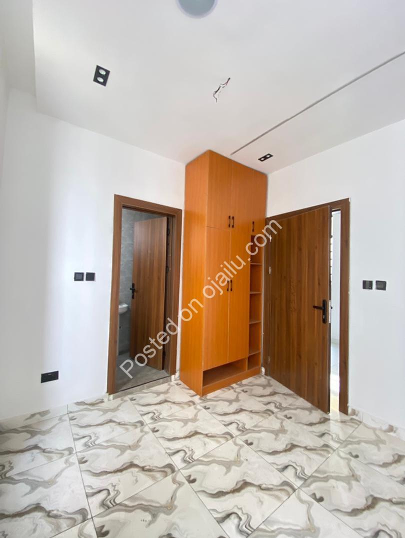 Brand New 4-Bed Stunner in Sangotedo