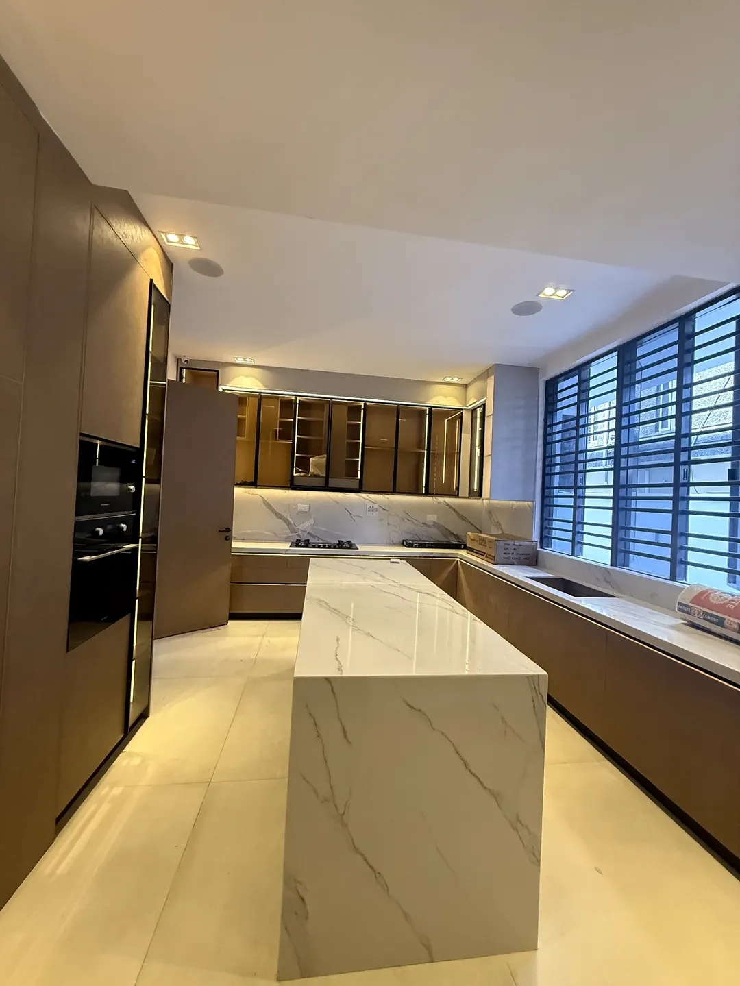 # Unlock Resort-Style Living: En-suite Cinema, Gym & Pool