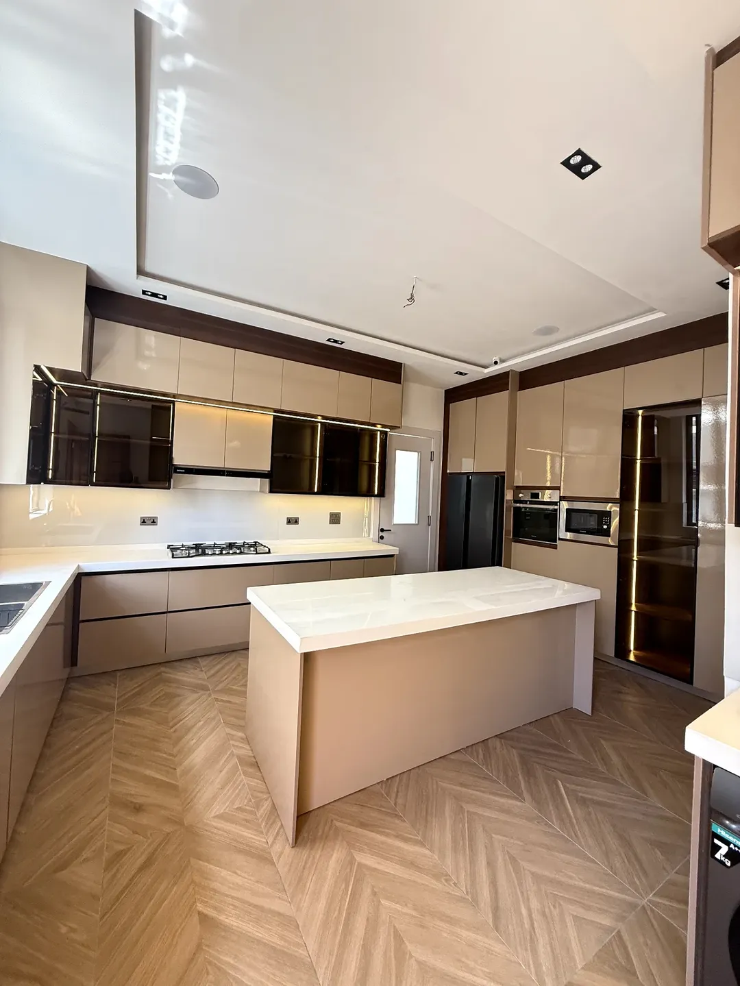 # Unlock Resort-Style Living: En-suite Cinema, Gym & Pool