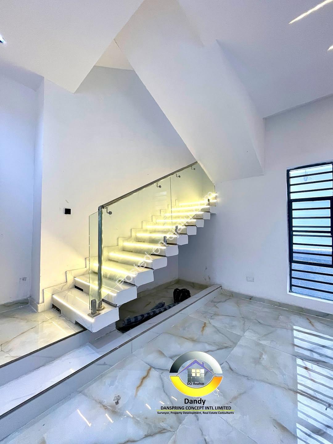 Brand New 5-Bed Duplex with Pool in Lekki