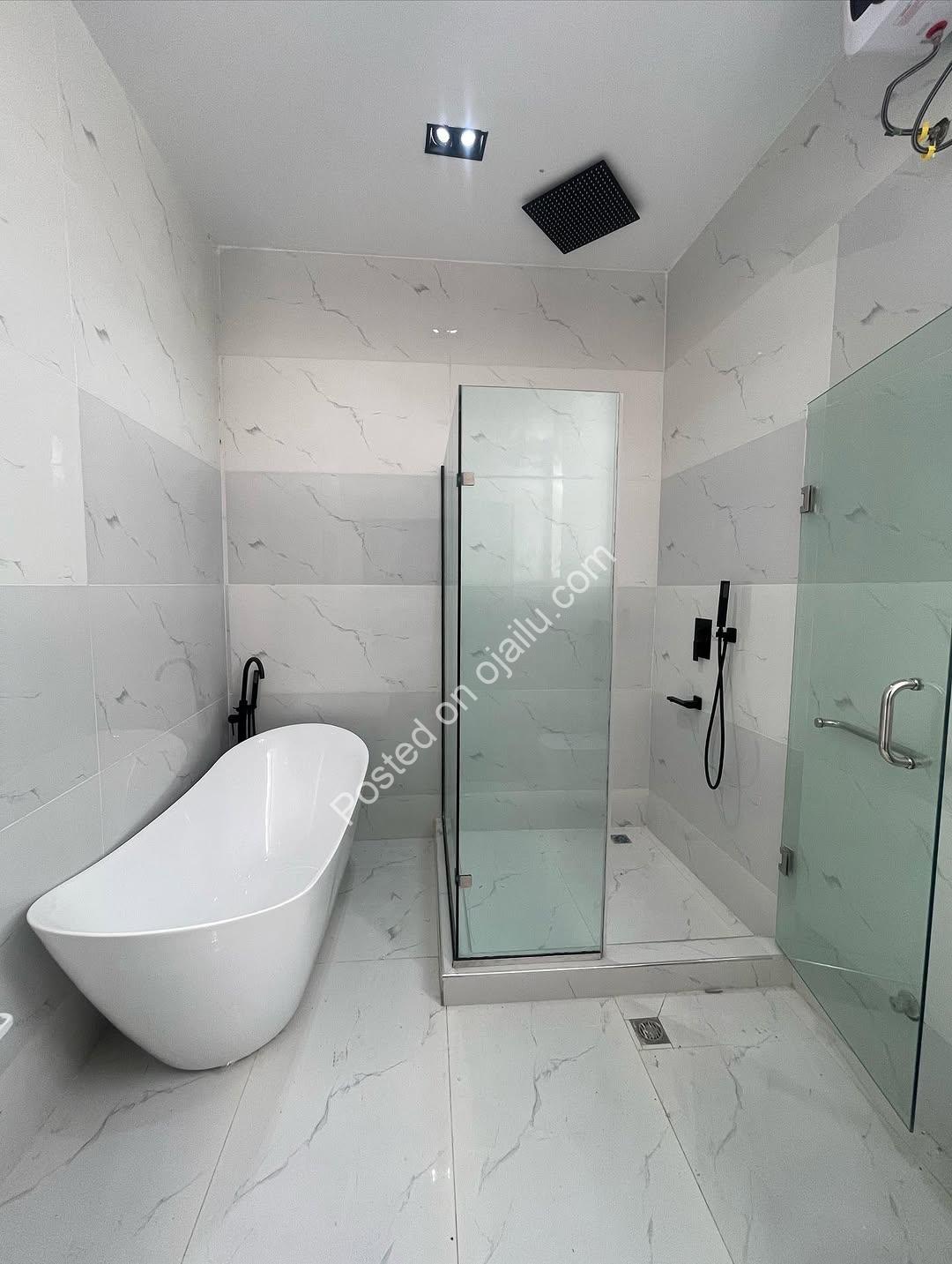 Modern 5-Bed Sanctuary w/ Pool & Bluetooth Sound