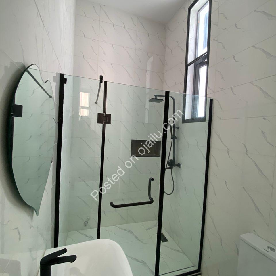 Uncover Your Osapa London Masterpiece: 5-Bed Cinema & Pool Villa