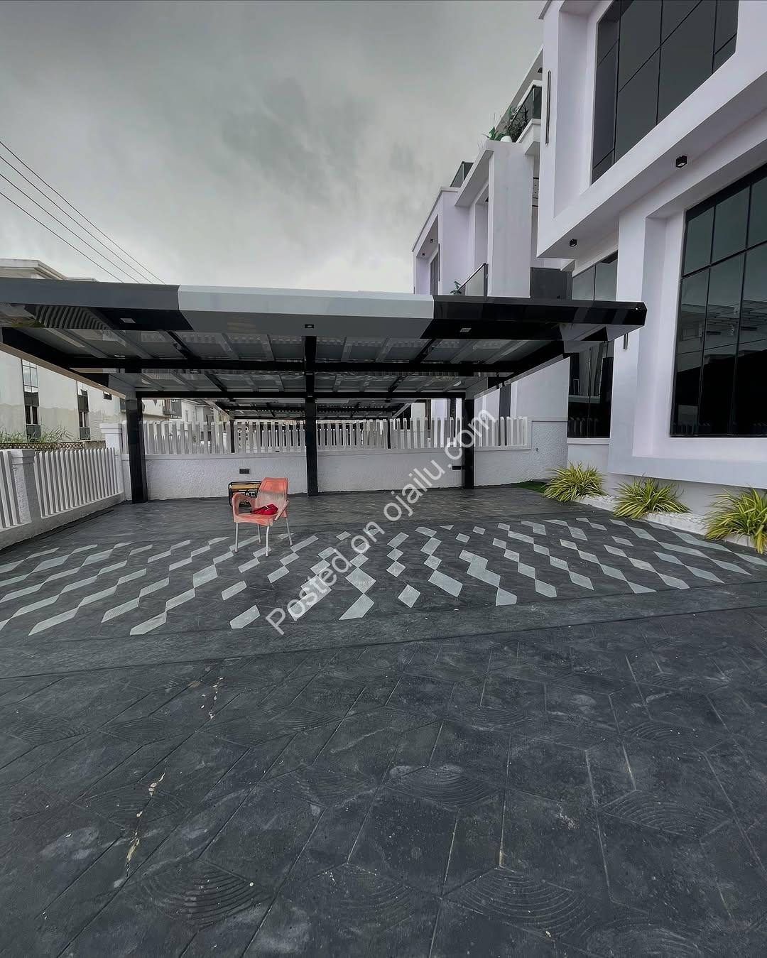 **Jacuzzi & Pool Oasis: 5BR Ikota Duplex – 400M**