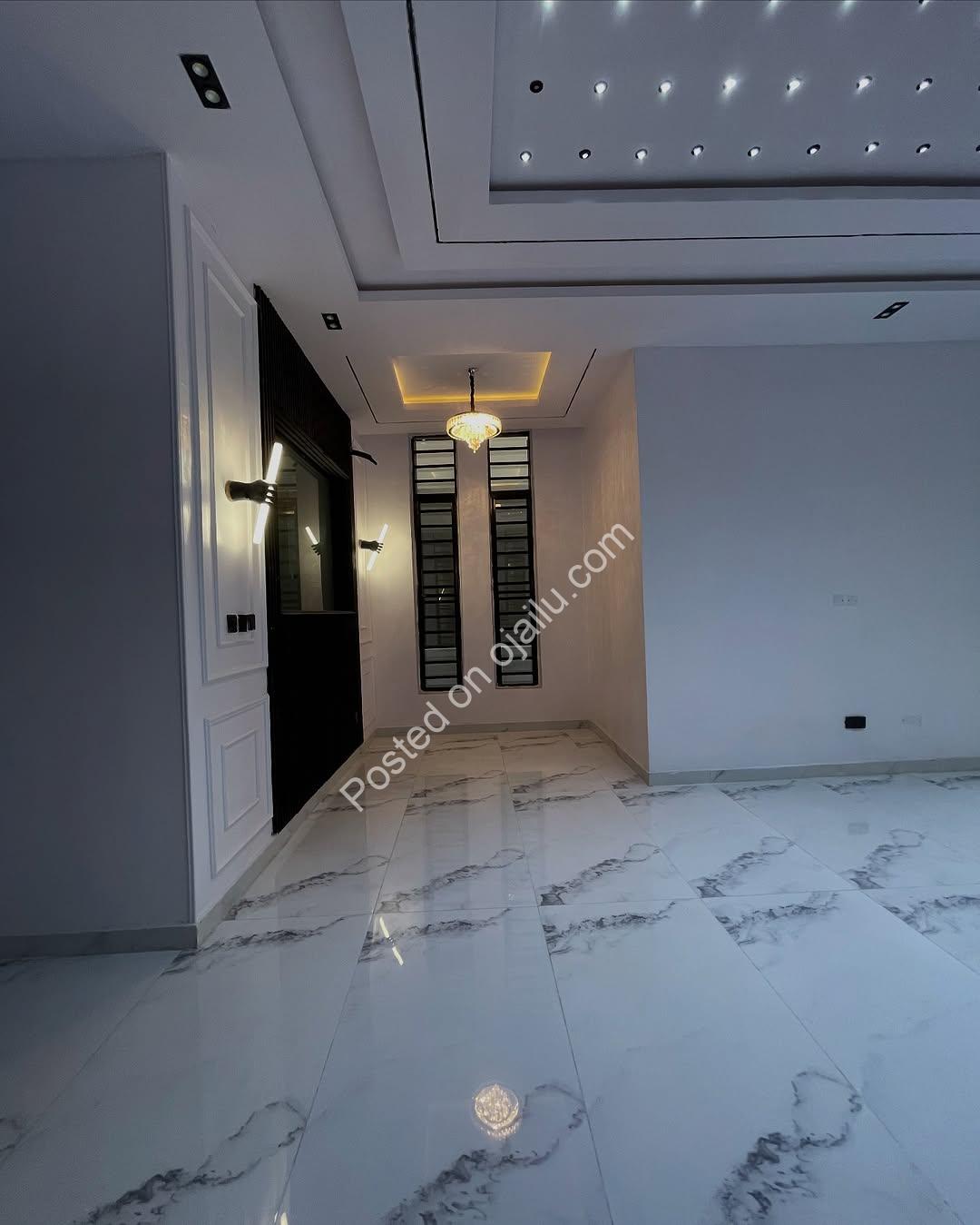 **Jacuzzi & Pool Oasis: 5BR Ikota Duplex – 400M**
