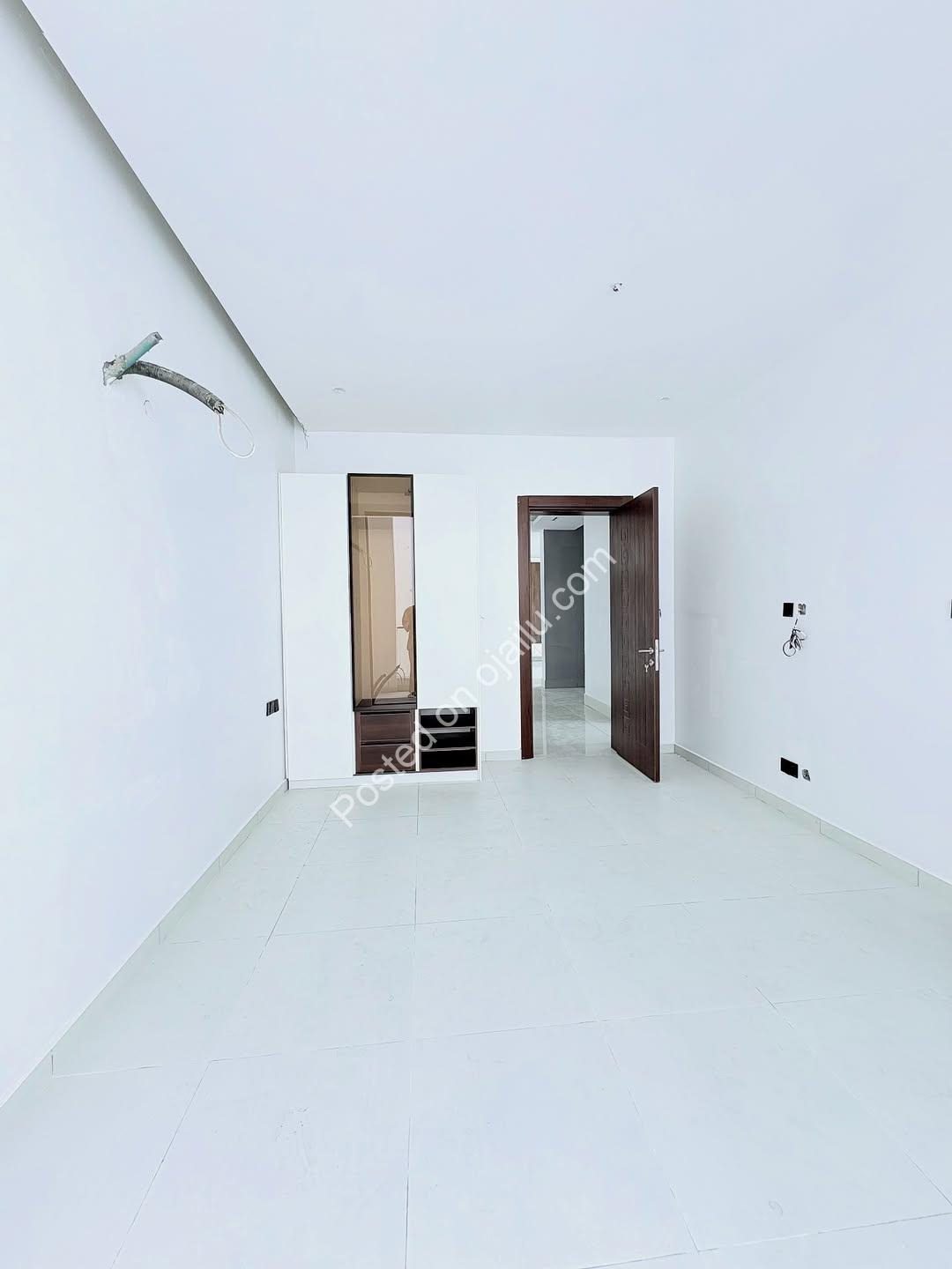 Brand New Lekki Phase 1 Apartments – All Rooms En-Suite