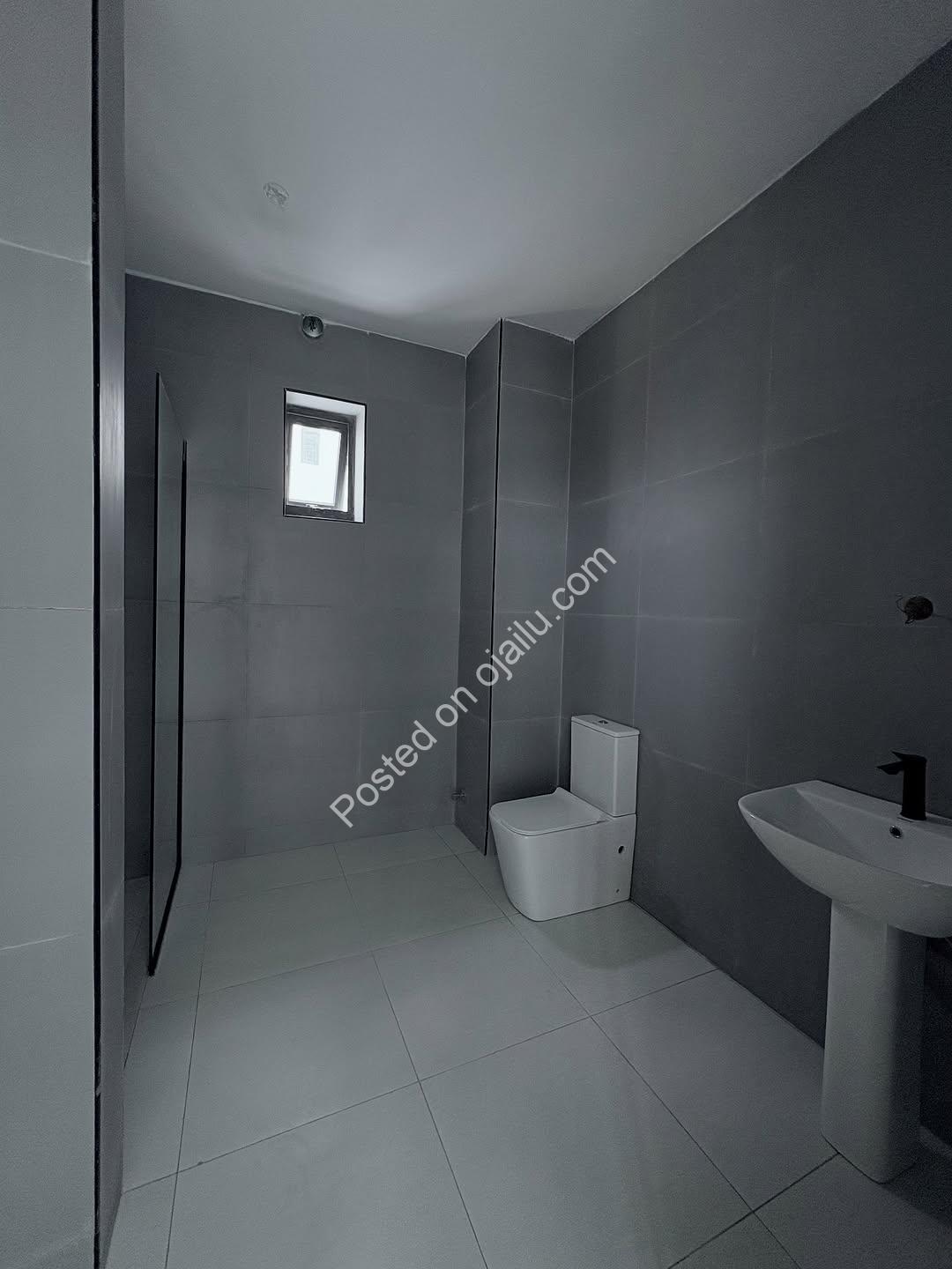 Brand New Lekki Phase 1 Apartments – All Rooms En-Suite