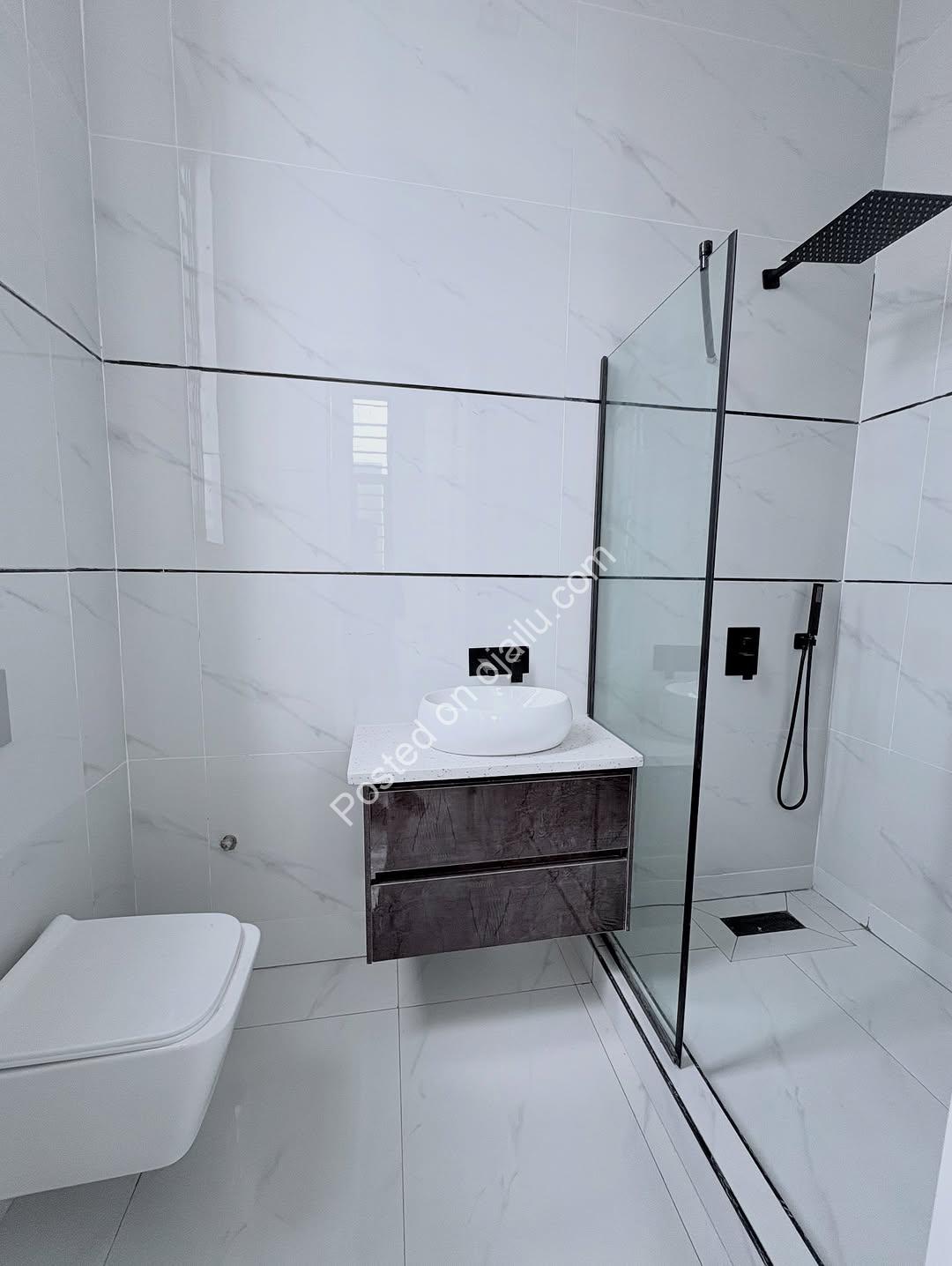 Automated Smart Home with Pool & Bluetooth Sound System