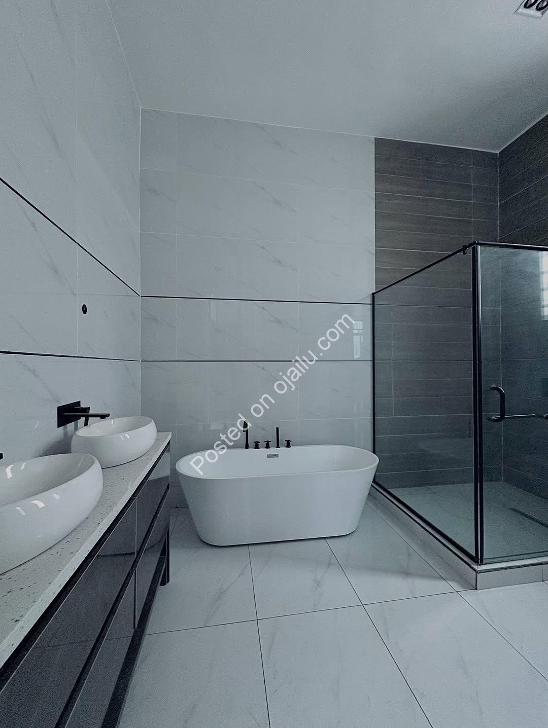 Automated Smart Home with Pool & Bluetooth Sound System