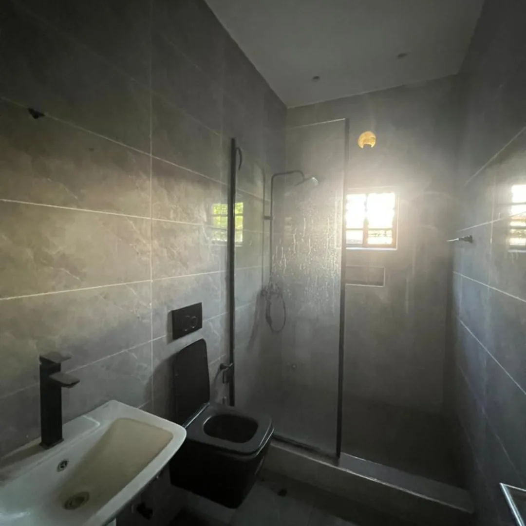Maruwa Lekki: 3-Bed + BQ, 8 Units for ₦120M