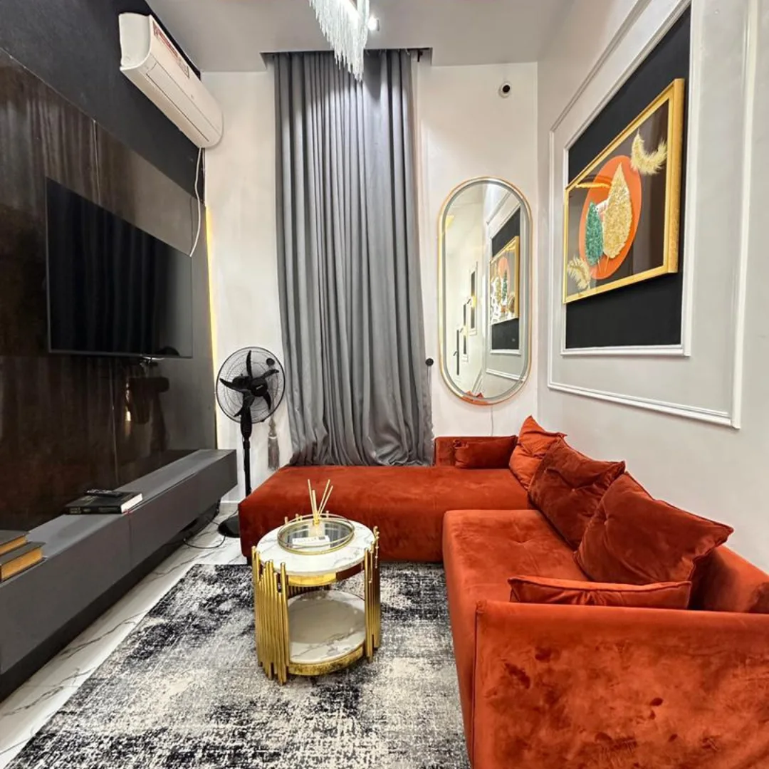 Step into Sound-Immersed Luxury: 4-Bed Orchid Duplex