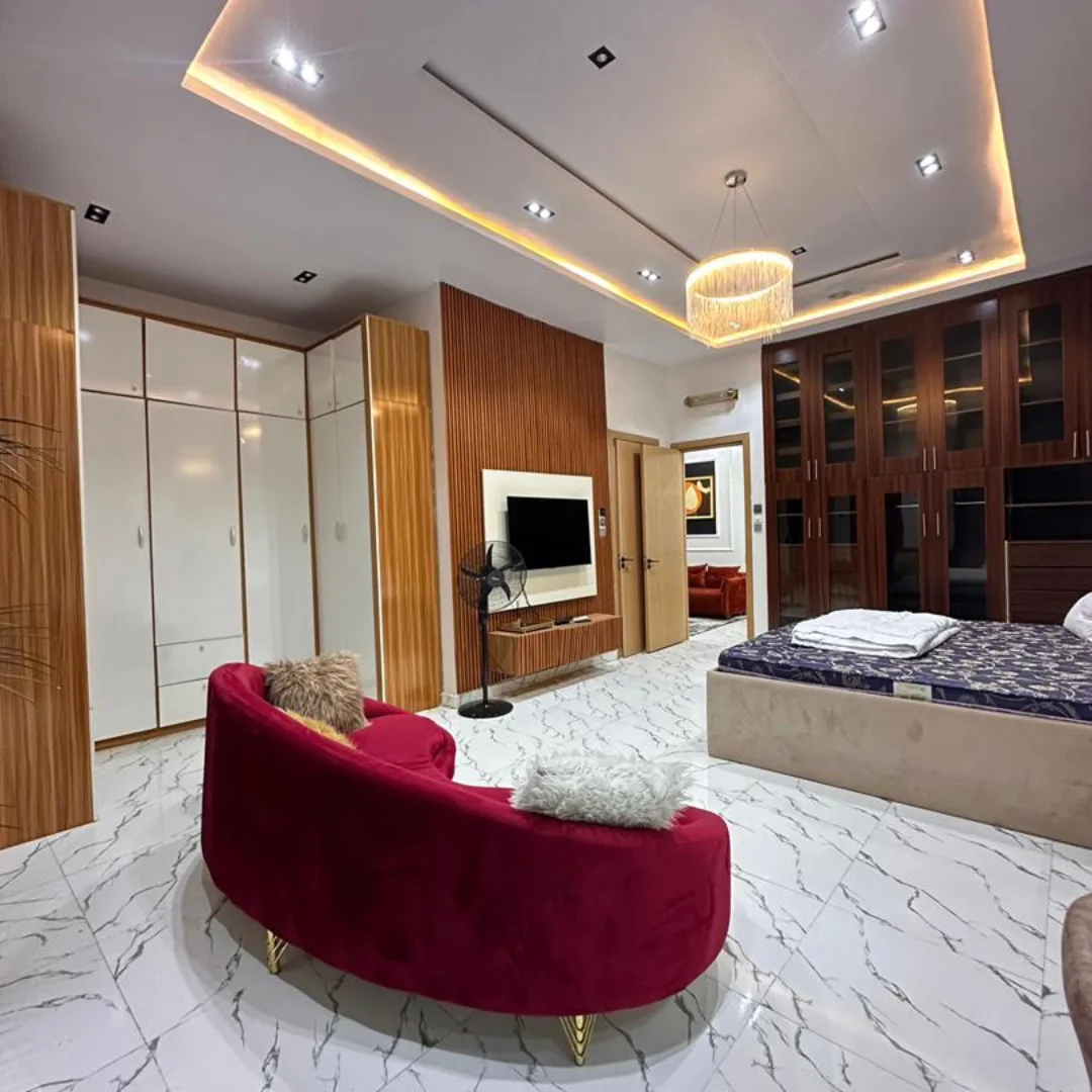Step into Sound-Immersed Luxury: 4-Bed Orchid Duplex