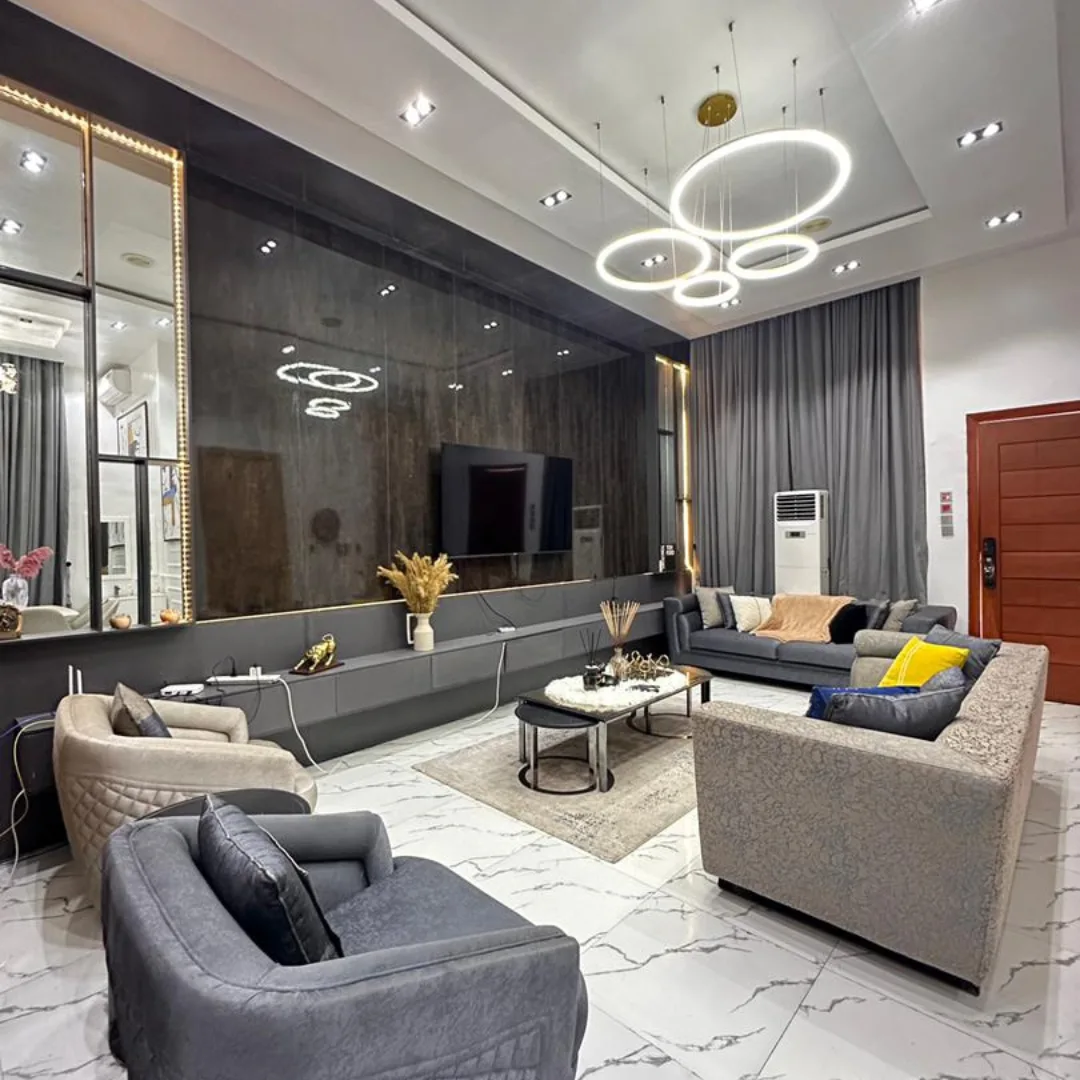 Step into Sound-Immersed Luxury: 4-Bed Orchid Duplex