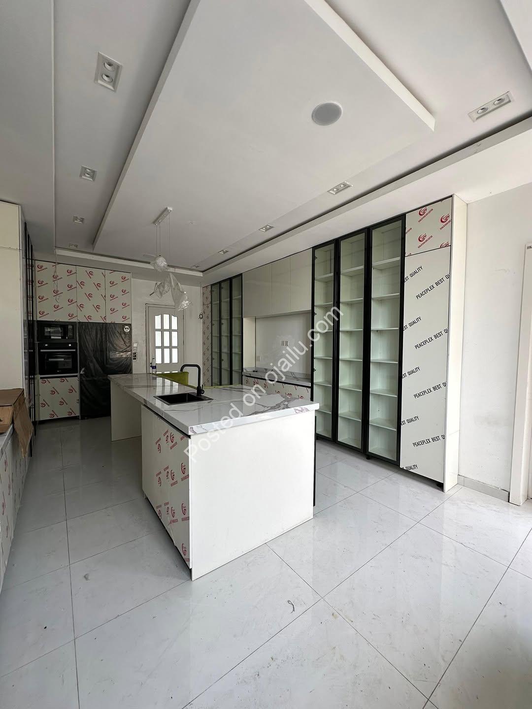 Ajah’s Finest: Smart Home with Cinema & Rooftop