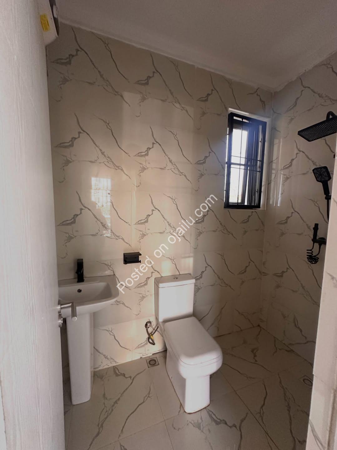 Refined Living: 3BR + BQ in Prime Jahi