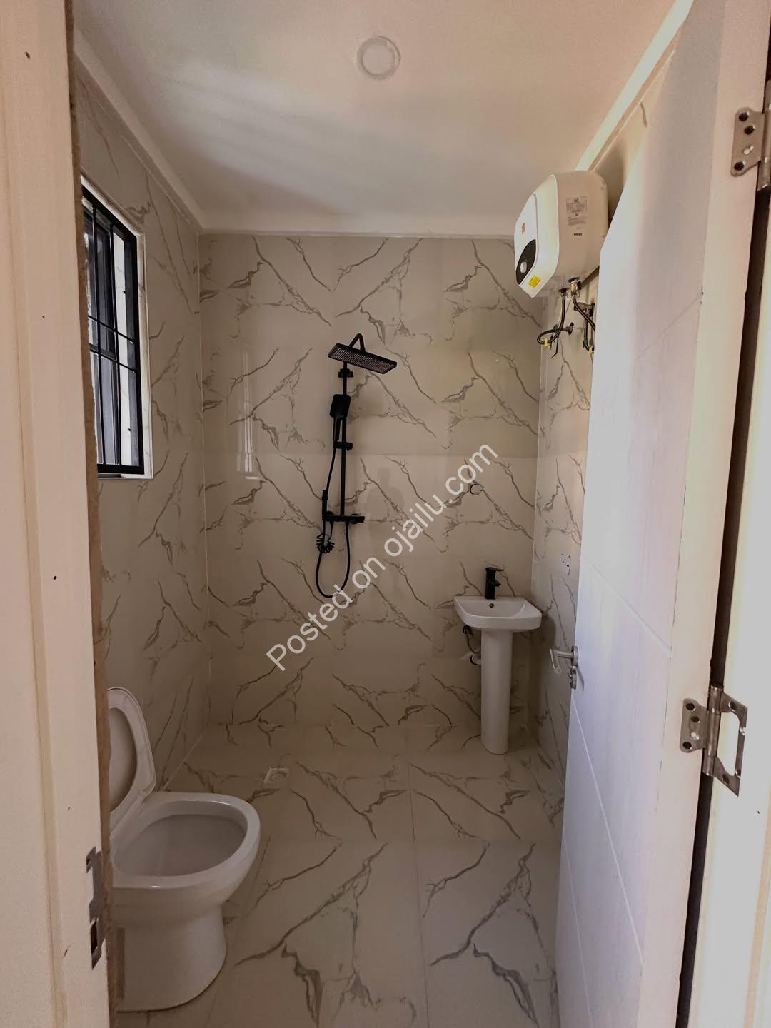 Refined Living: 3BR + BQ in Prime Jahi