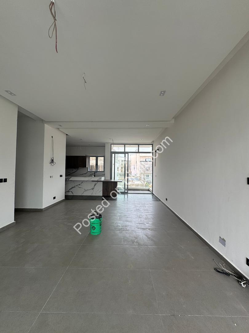 Prime 3-4BR Terrace Duplexes with BQ in Lekki Phase 1