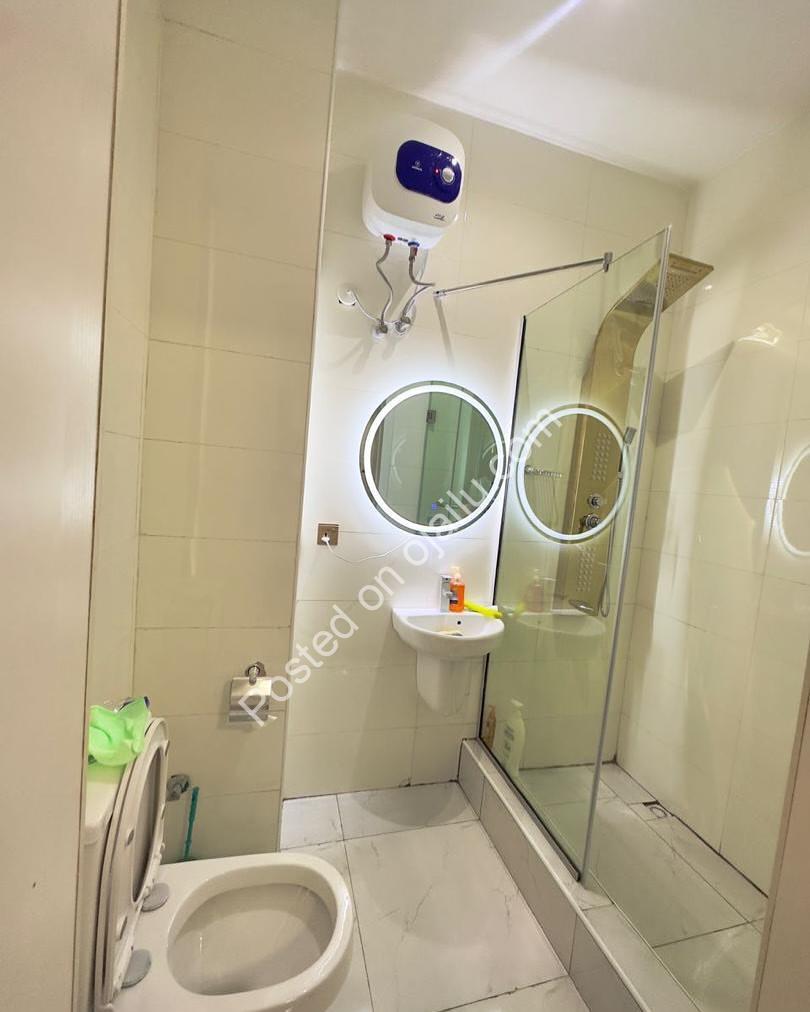 2-Bed Ologolo Beauty: En Suite Luxury Awaits!