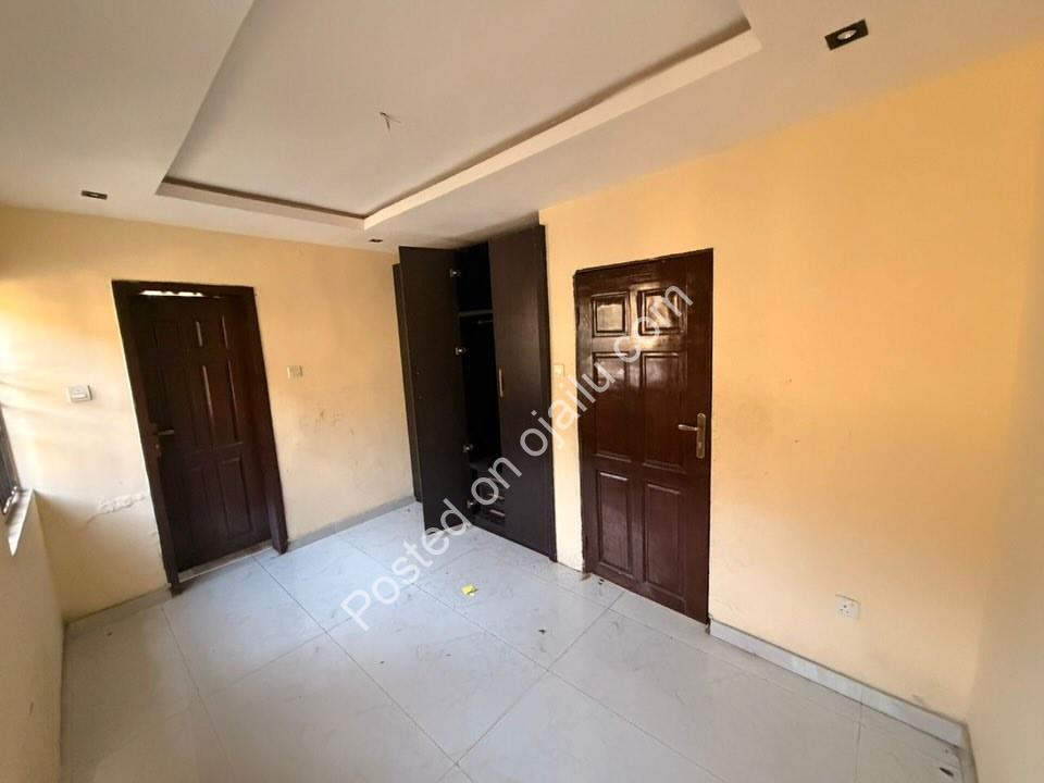 Distress Sale! 4-Bed Ikate Duplex with BQ at N325m