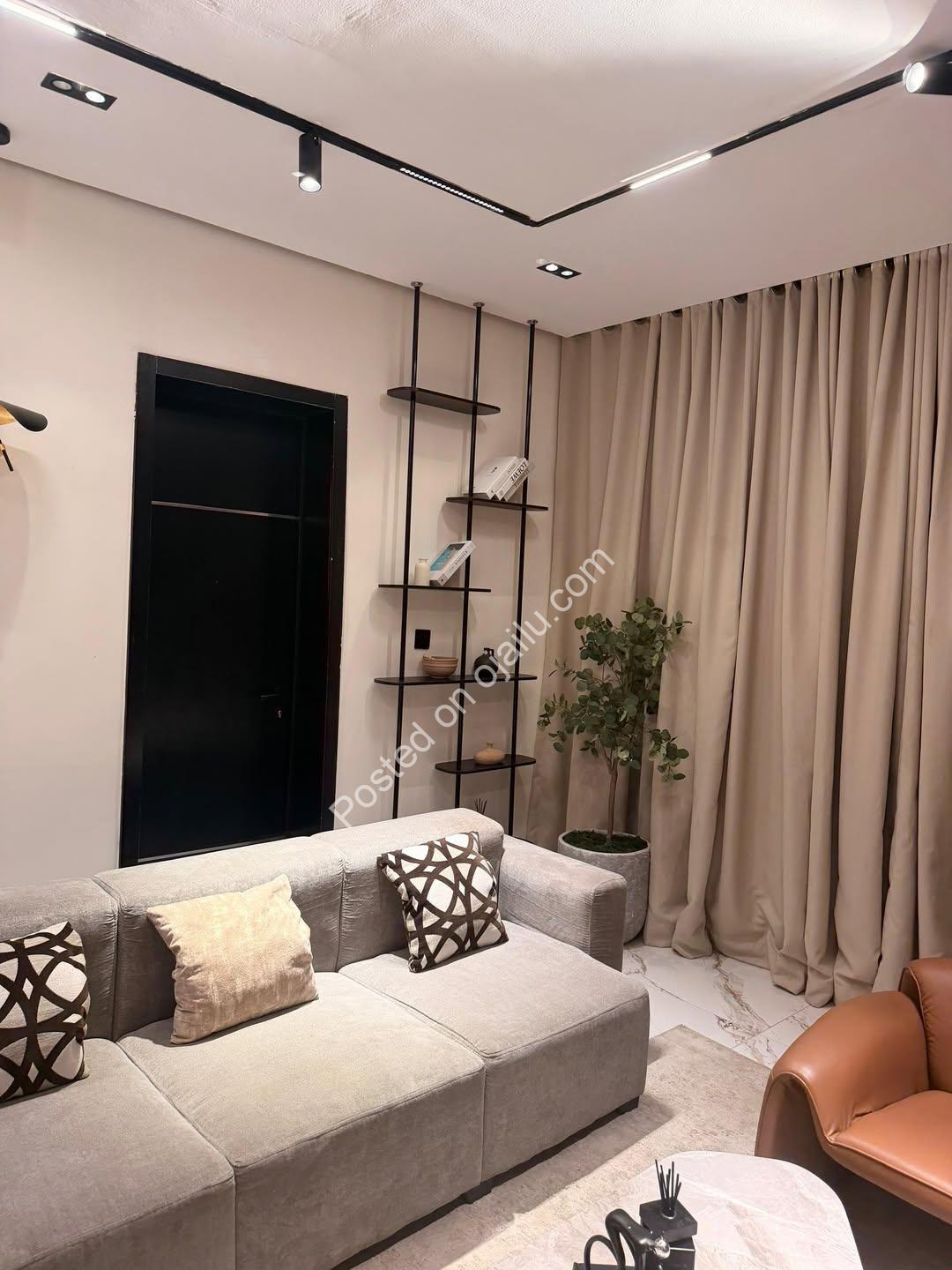 Rent Ikate’s Finest: 2BR with Inverter, Pool & PS5