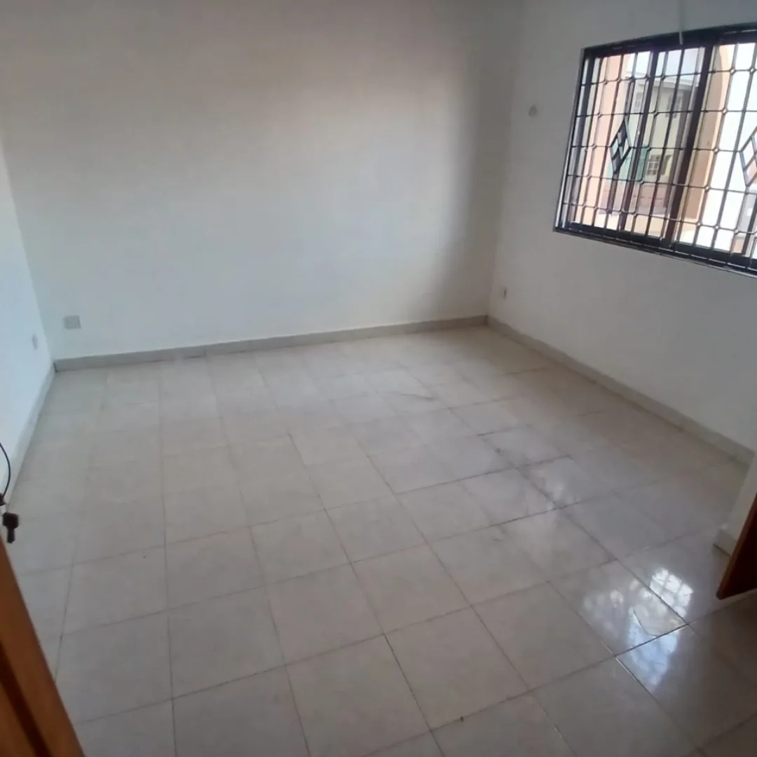 4-Bed Semi-Detached Home + BQ in Prime Lekki Phase 1 | Mixed-Use