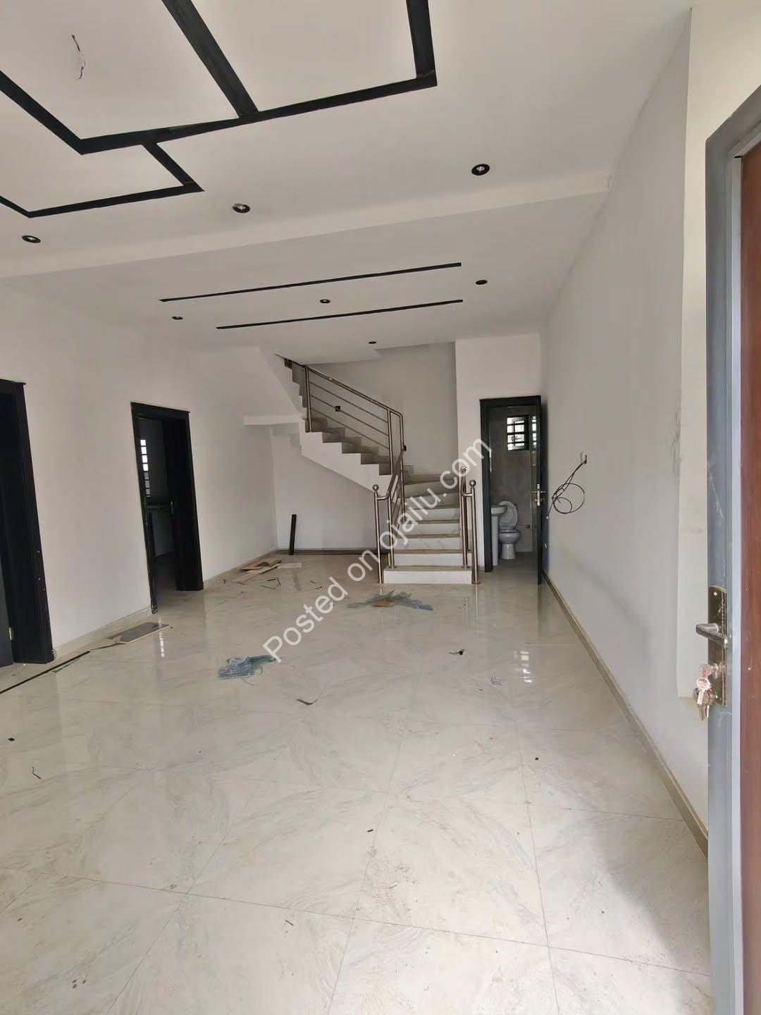 Exclusive 4-Bed Duplex: Your Own Private Compound in Maryland