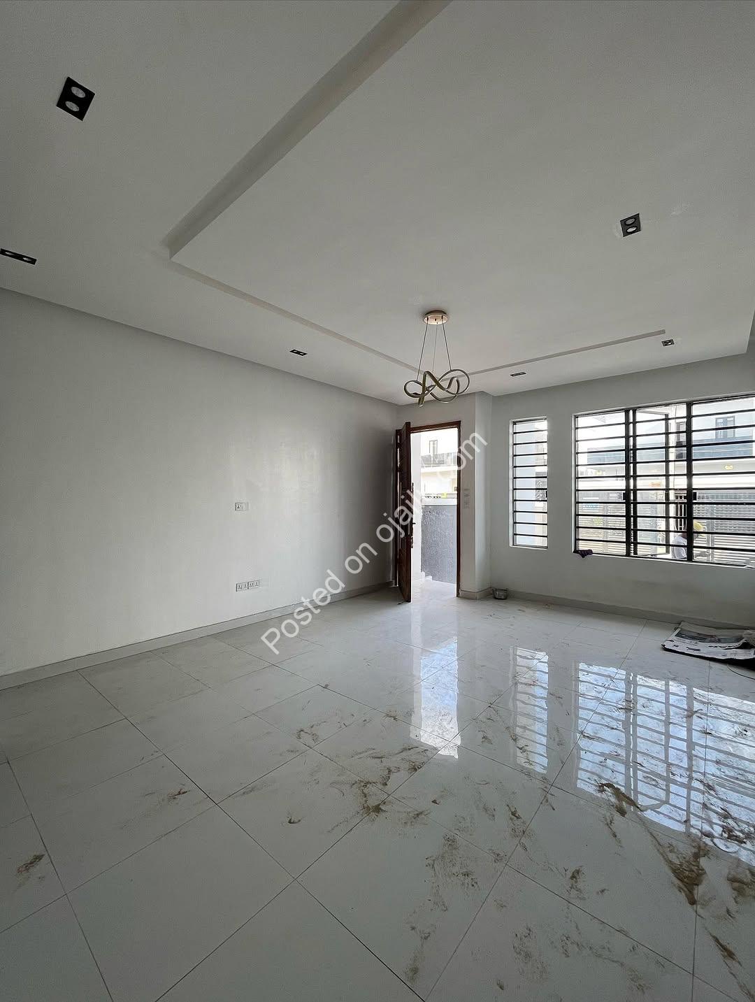 A Symphony of Style in Every Detail: Ikota Duplex