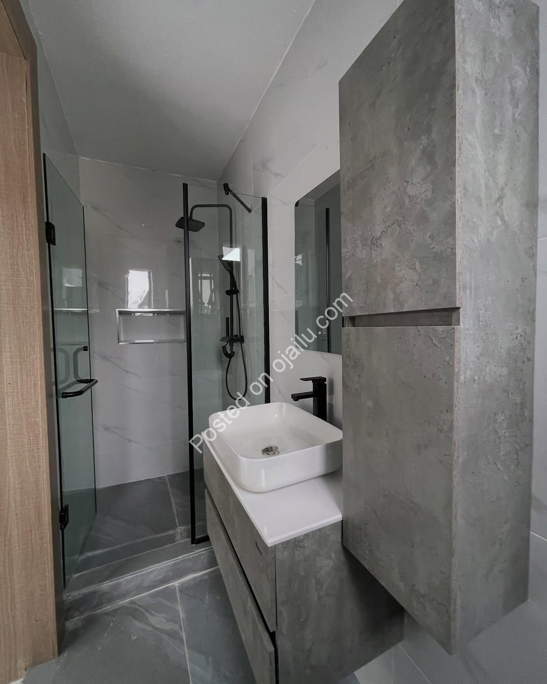 Sun-Soaked 5-Bed Duplex in VGC – N350M