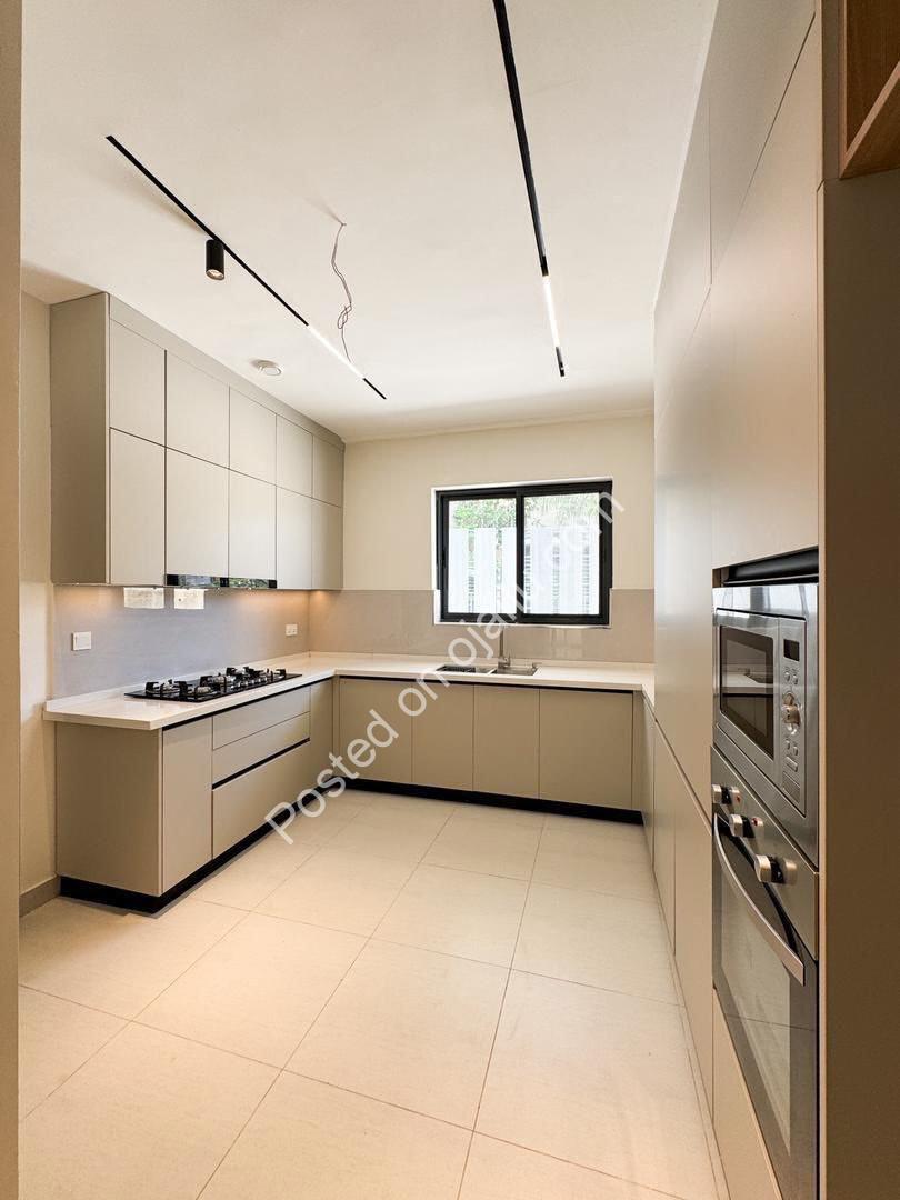 Ikoyi Living Redefined: 5 Ensuite Bedrooms + Rooftop