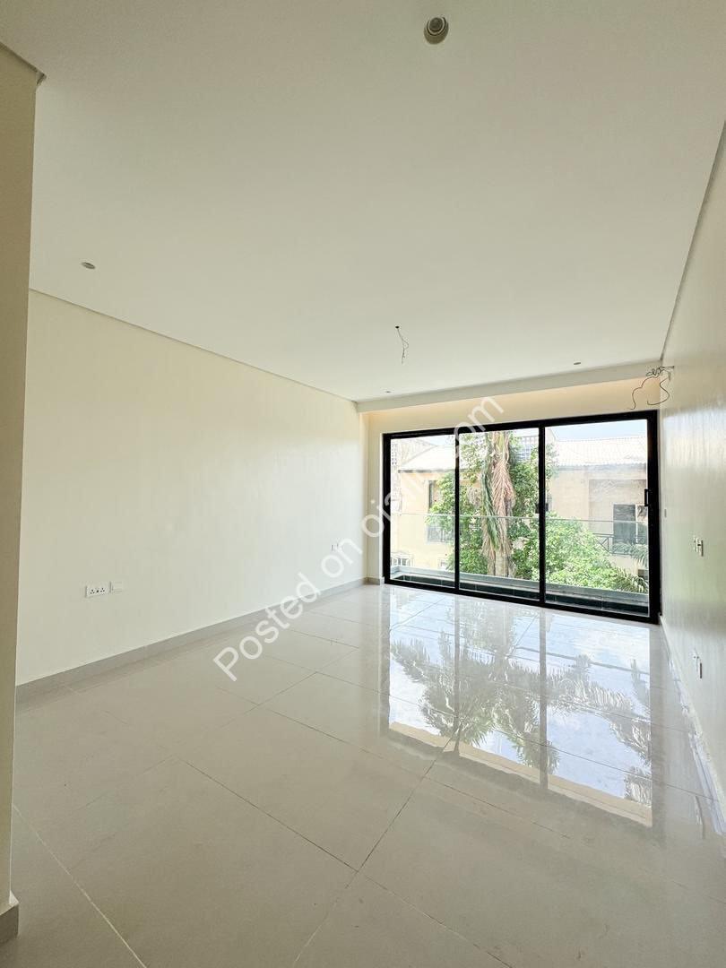 Ikoyi Living Redefined: 5 Ensuite Bedrooms + Rooftop