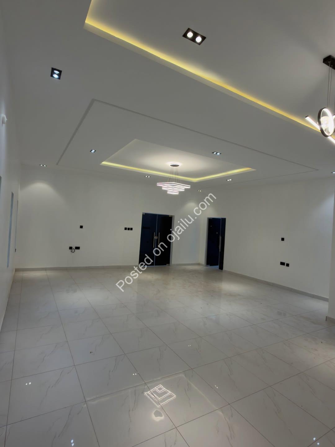 **Newly Built En-Suite 3BR Terrace Duplex in Serene Thinker Corner**