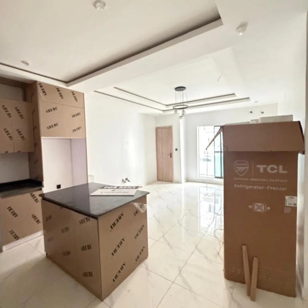 Modern 2-Bed in Ikate-Ilasan: Elevate Your Lifestyle
