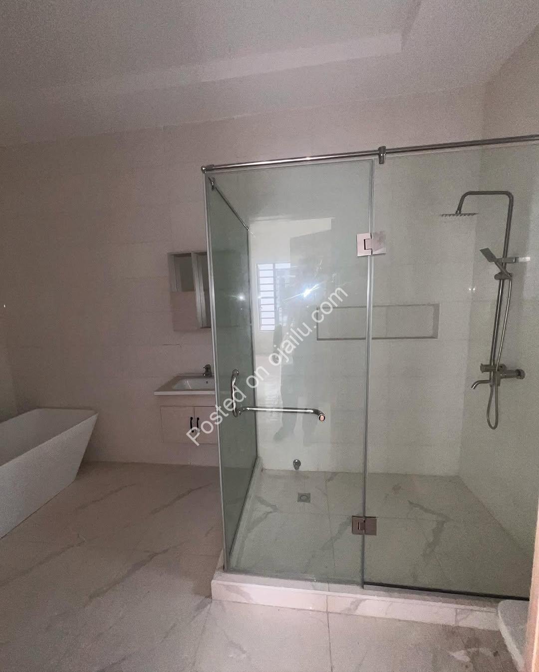 Sleek 4BR Semi-Detached Duplex in VGC – All En-Suite! #DreamHome