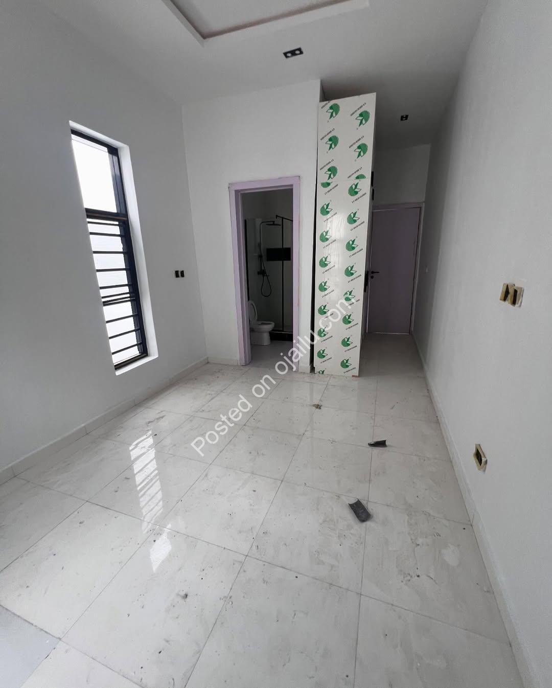 Elegant 4-Bed Duplex in VGC – Yours for ₦300M