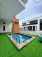 Smart 5-Bed Duplex: Pool, Mini Bar & Smart Home